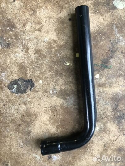 Заводской баллонный ключ на Лада Ларгус