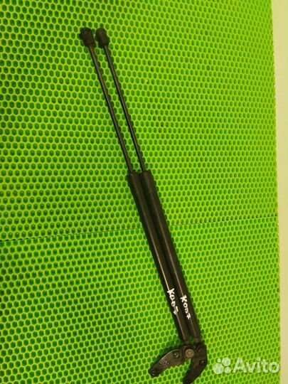 Амортизатор багажника Volkswagen Touareg NF 7P5