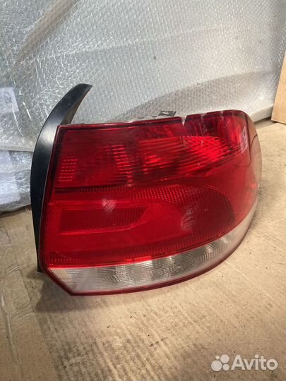 Задний фонарь Volkswagen Polo