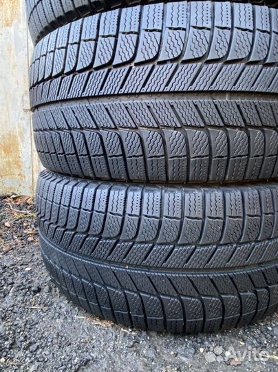 Michelin X-Ice XI3 245/50 R18