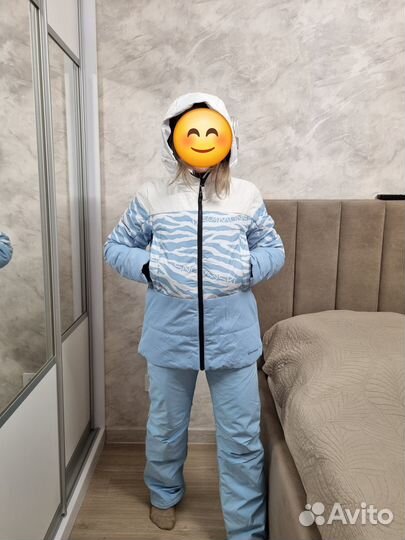 Горнолыжный костюм женский 42 размер