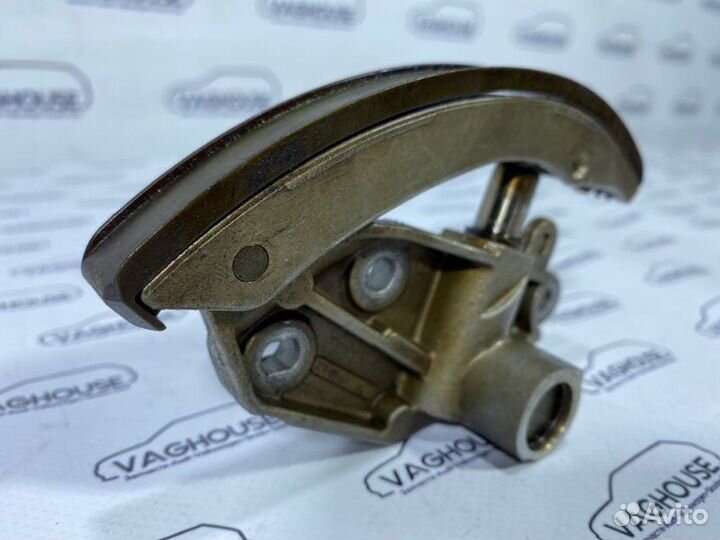 Натяжитель цепи Audi A5 8T 3.2 cala 2008