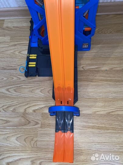 Трек Hot Wheels City