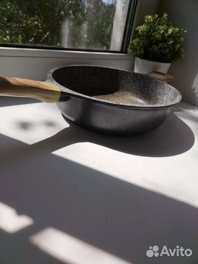 Сковорода каменное покрытие