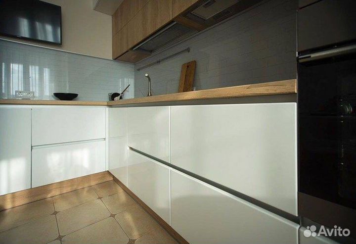 Кухонный гарнитур на заказ. Под ключ
