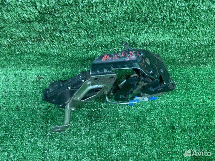 Замок двери задний левый Hyundai Accent 2