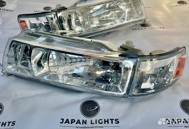 Фары хрустальные передние Toyota Chaser 90