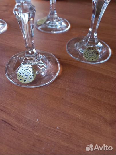 Хрустальные бокалы