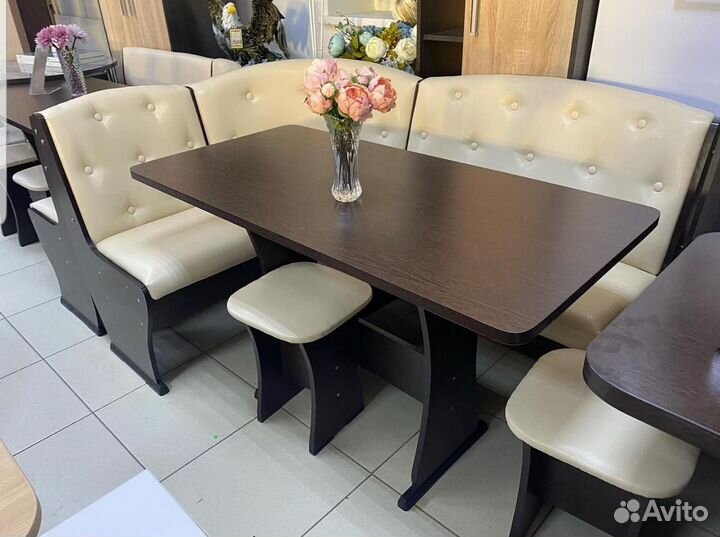 Кухонный уголок