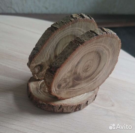 Салфетница из дерева
