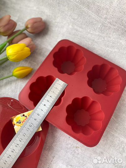 Форма силиконовая кондитерская для кексиков