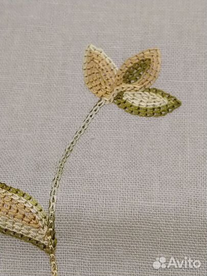 Лен с вышивкой, отрезткани