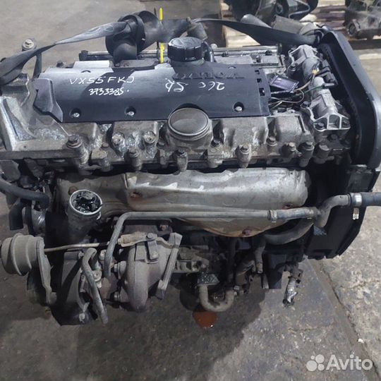 Двигатель Volvo V70 B5244T5 2.4 литра