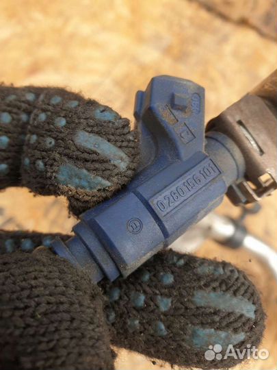 Топливная рампа Porsche Cayenne 94811011302