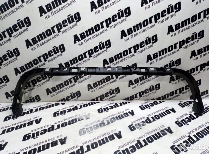 Крепление бампера заднее Volkswagen Passat 3C5 BVY