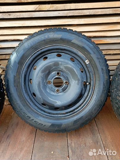 Pirelli Ice Zero 185/65 R15 92T