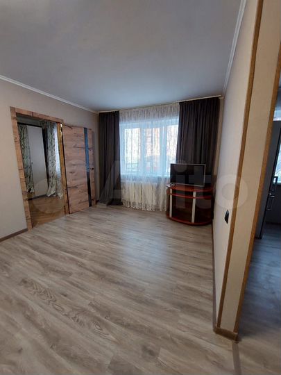 2-к. квартира, 43 м², 2/5 эт.