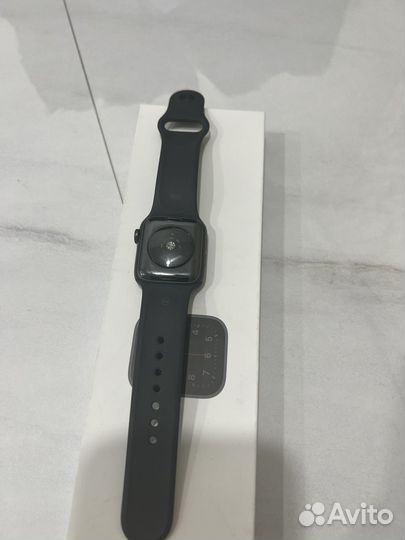 Часы apple watch se 40 mm