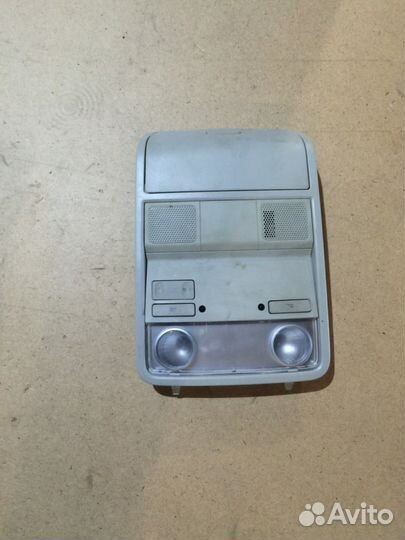 Плафоны освещения салона Volkswagen Passat CC