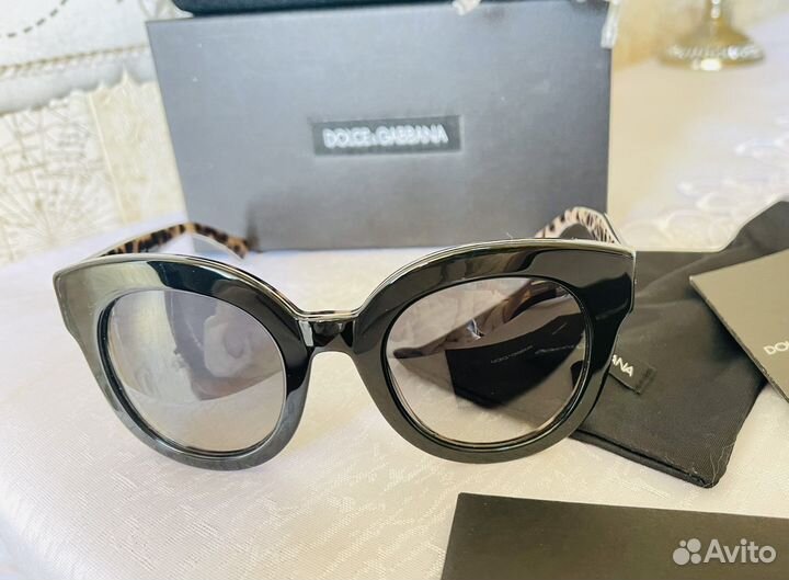 Солнцезащитные очки dolce gabbana