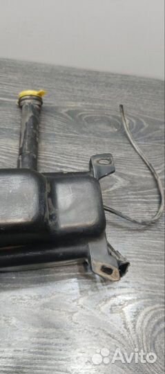 Бачок стеклоомывателя Opel Omega B 1994