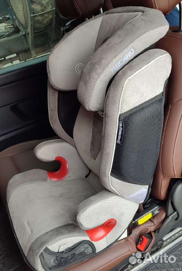 Автокресло recaro monza nova 15-36 серое