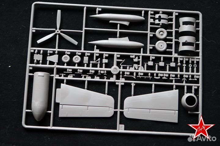 1/72 Roden Самолёт Fairchild NC/AC-123K Black Spot