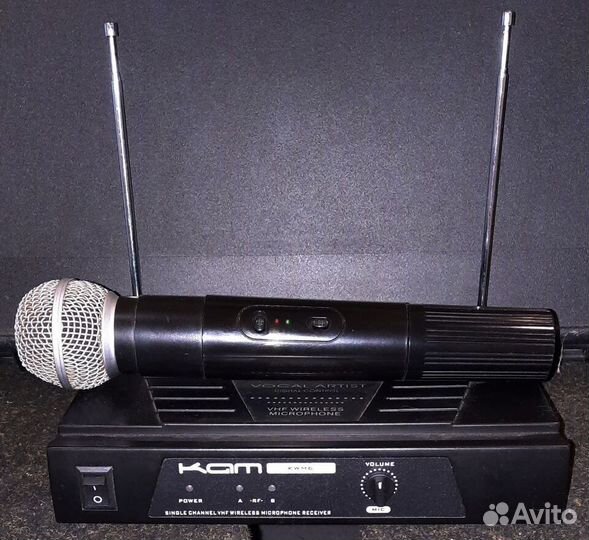 Микрофон KAM вокальный Pro радио KWM6 лиценз Shure