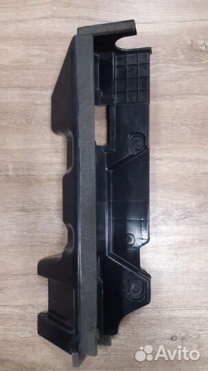 Дефлектор радиатора лев/пр Hyundai Solaris/Kia Rio