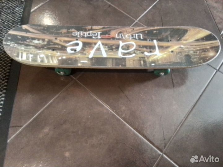 Продам скейт