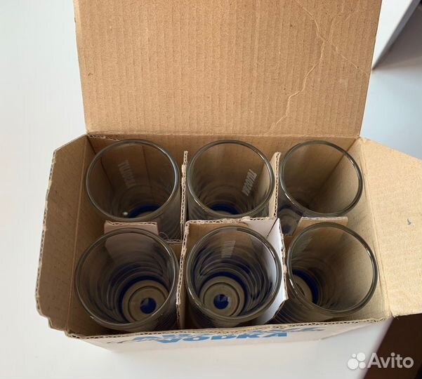 Набор брендированных стопок (шотов) Absolut