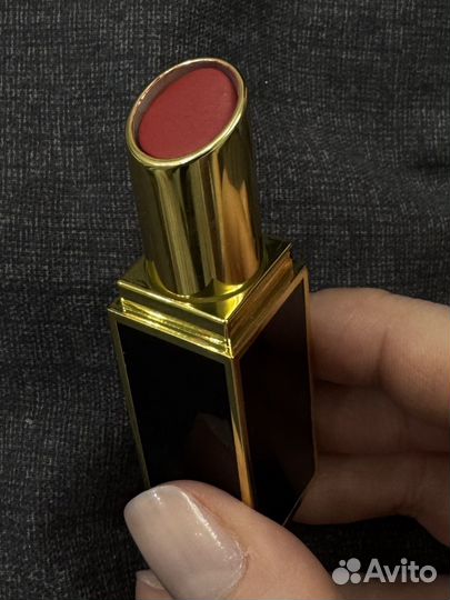 Помада Tom ford satin matte