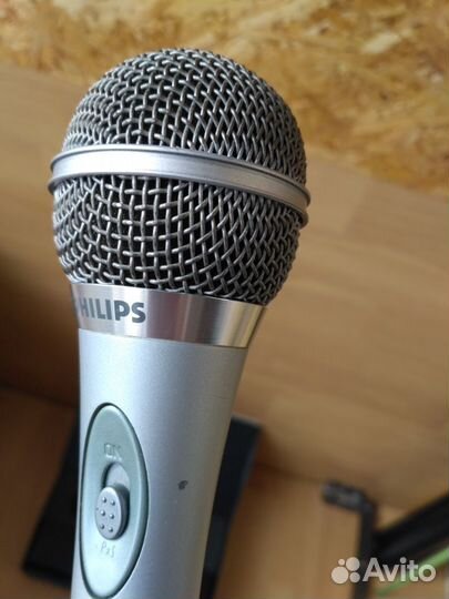 Микрофон динамический Philips SBC MD695