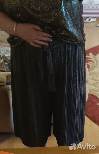 Юбка-шорты 60р немецкий бренд