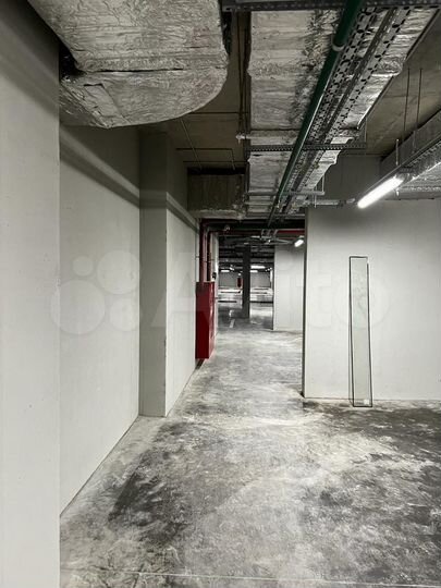 Машиноместо, 14 м²