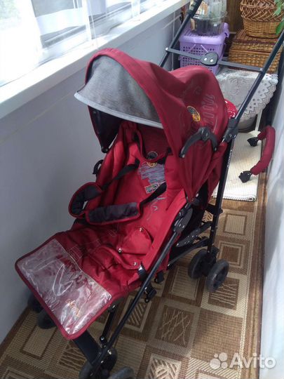Прогулочная коляска