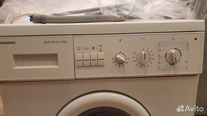 Стиральная машина с сушкой Siemens