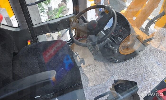 Фронтальный погрузчик Lonking CDM835E, 2023