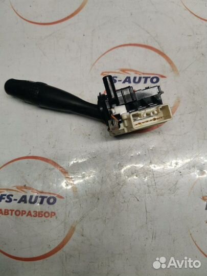 Подрулевой переключатель поворотников Suzuki Grand