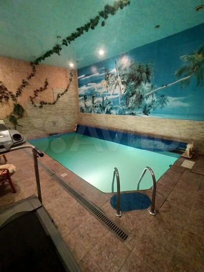 Дом 289,8 м² на участке 10 сот.