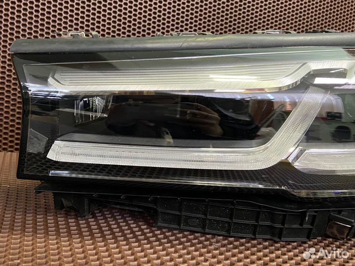 Фара на BMW G30 LED хром рест левая