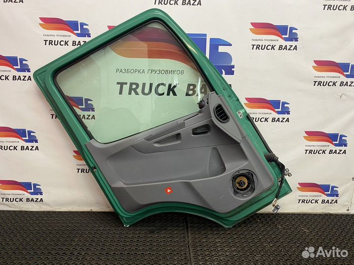 Дверь передняя левая в сборе