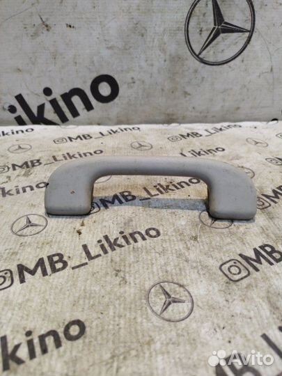 Ручка потолочная Mercedes Gl X164