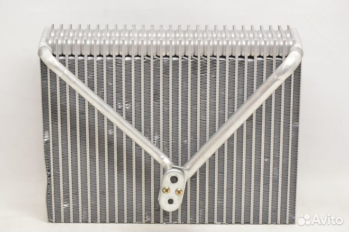 Испаритель кондиционера volvo S60/S80/V70/XC90 -04