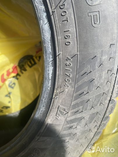 Nokian Tyres Hakkapeliitta 8 205/55 R16 T
