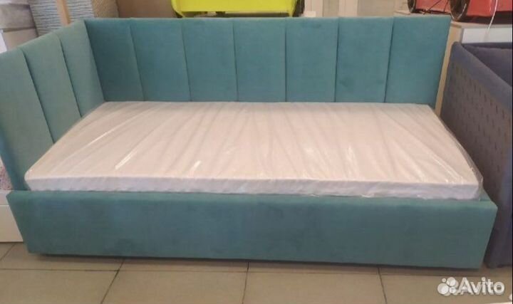 Детская кровать диван с мягкими бортиками