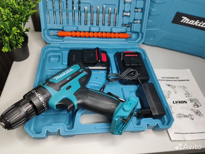 Шуруповерт makita новый