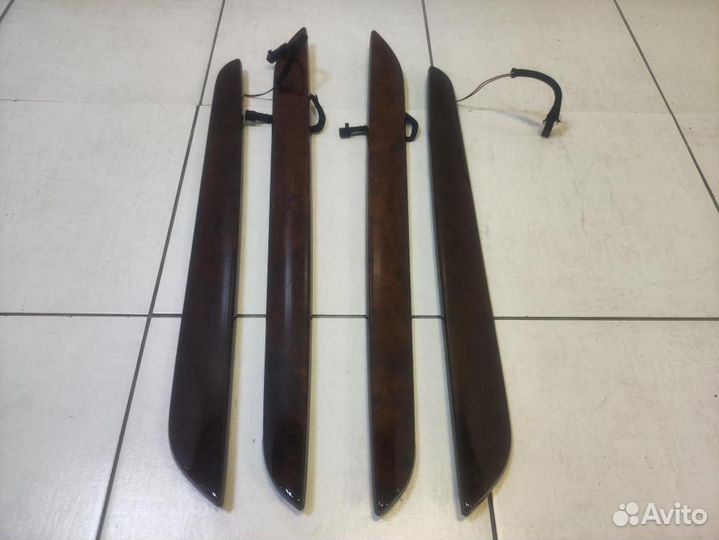 Накладка обшивки двери Volkswagen Passat CC 358