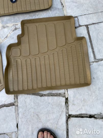 Автомобильные коврики Land Cruiser 200