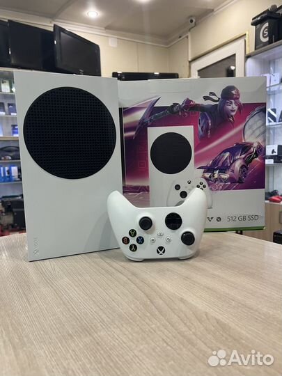 Приставка Xbox Series S 512gb